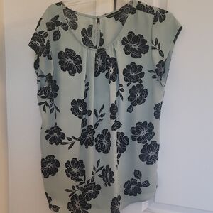 41 Hawthorn Sage Green And Black Blouse